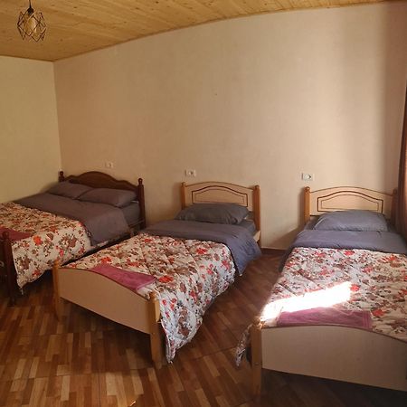 Guest House Emanueli Tropoje Zewnętrze zdjęcie
